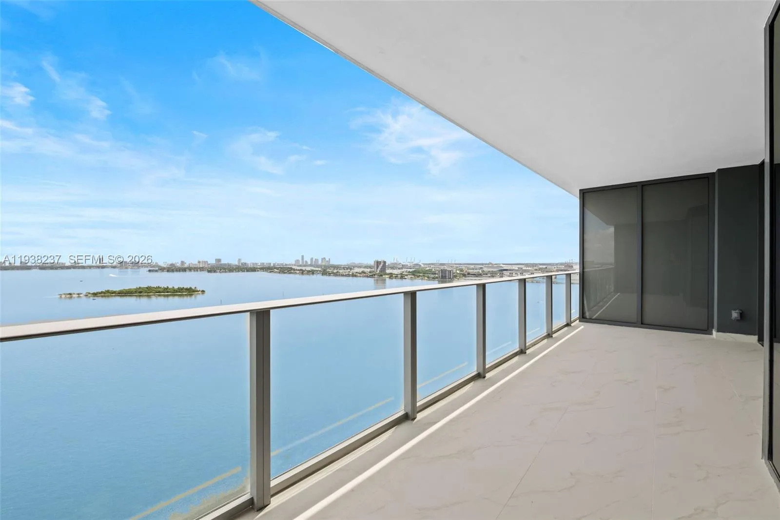 700 NE 24th St # 2105, Miami, FL 33137