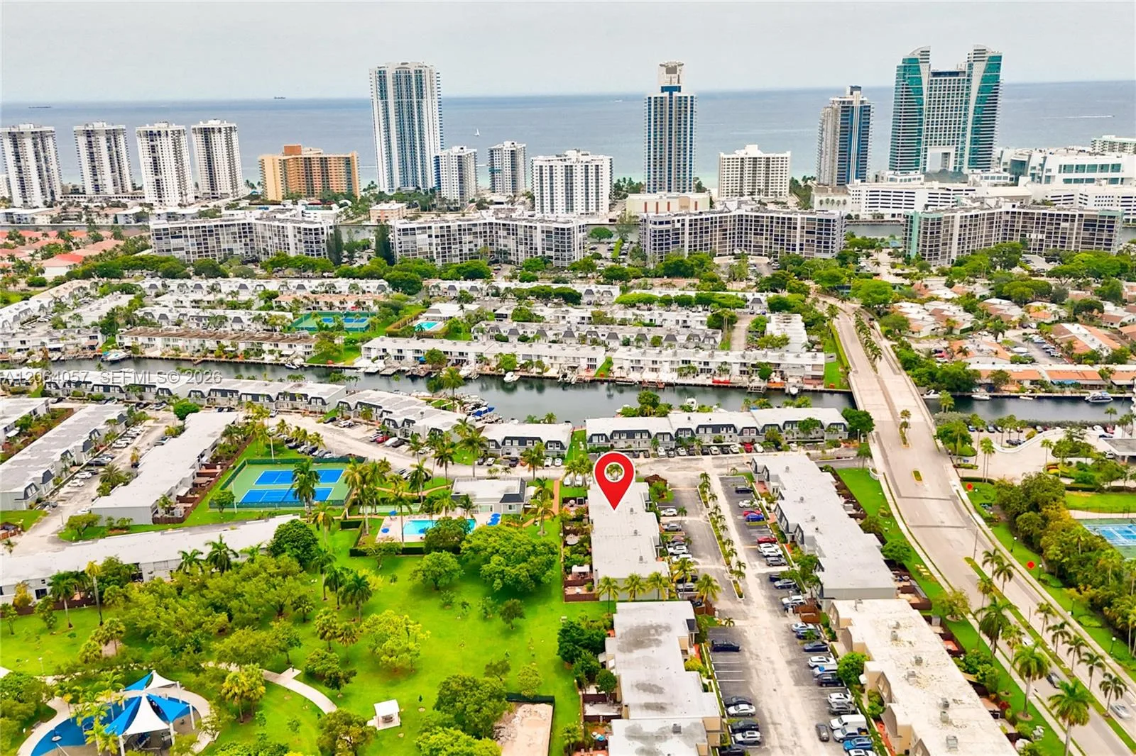2307 NE 7th St # 40, Hallandale Beach, FL 33009