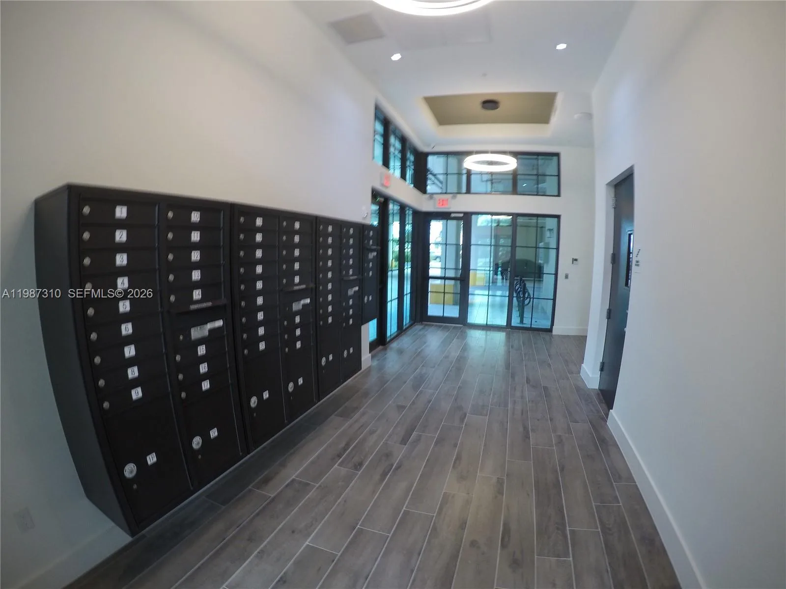 4100 SW 64th Ave # 409, Davie, FL 33314 photo 2