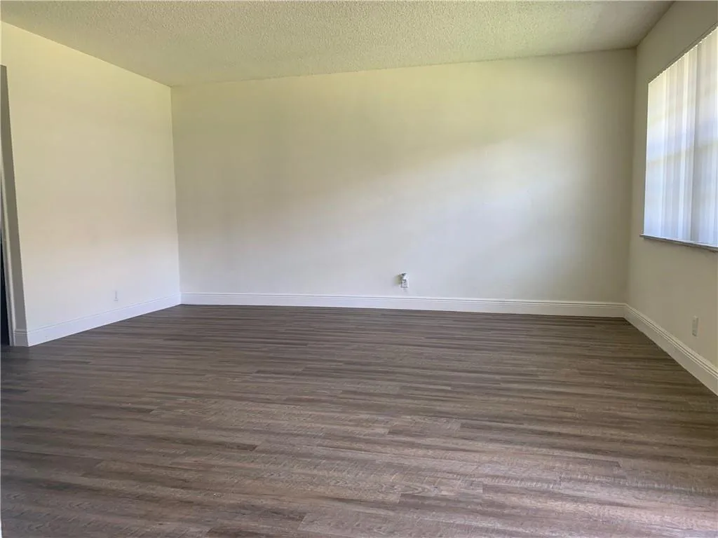 401 NW 34 Street # 86-105, Pompano Beach, FL 33064 photo 4