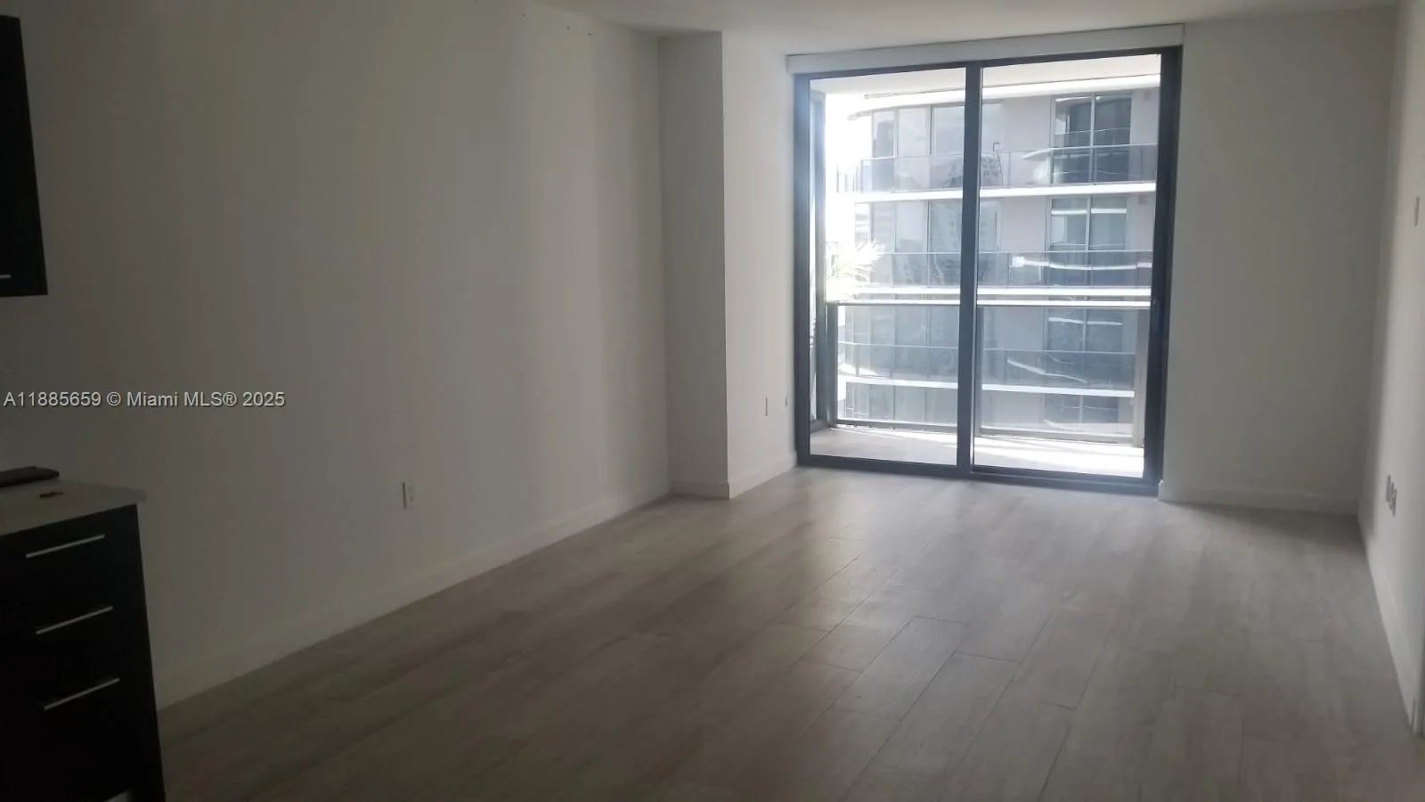 45 SW 9th St # 3607, Miami, FL 33130 photo 2