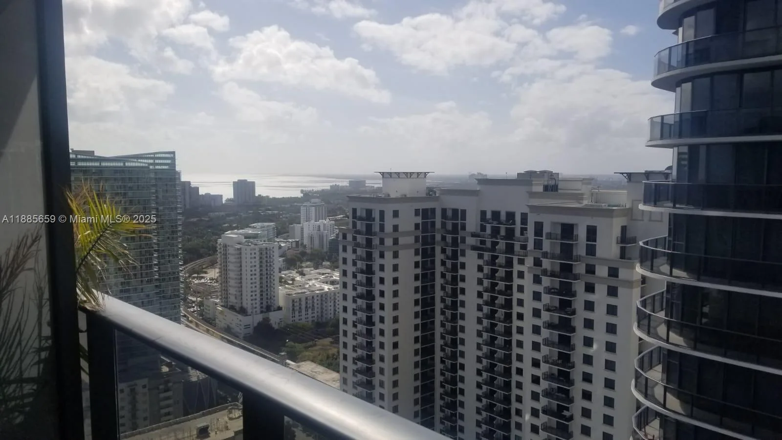 45 SW 9th St # 3607, Miami, FL 33130 photo 6