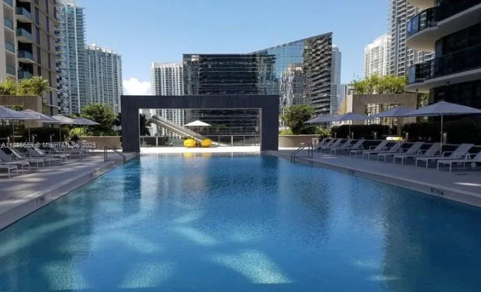 45 SW 9th St # 3607, Miami, FL 33130 photo 7
