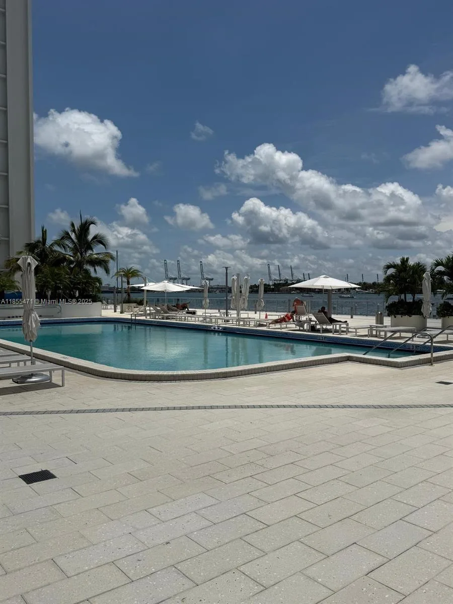 1000 West Ave # 828, Miami Beach, FL 33139 photo 4