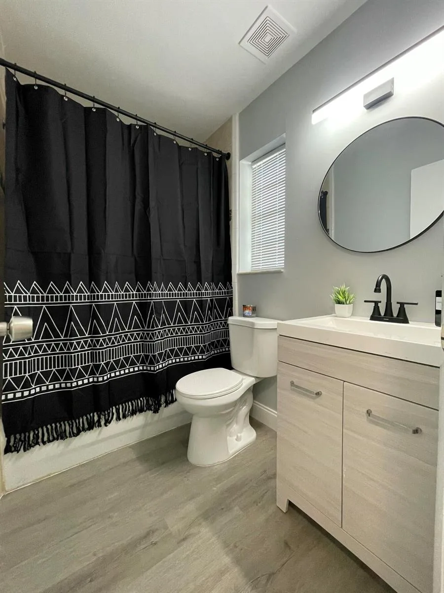 110 SE 7TH Street # 2, Hallandale Beach, FL 33009 photo 8