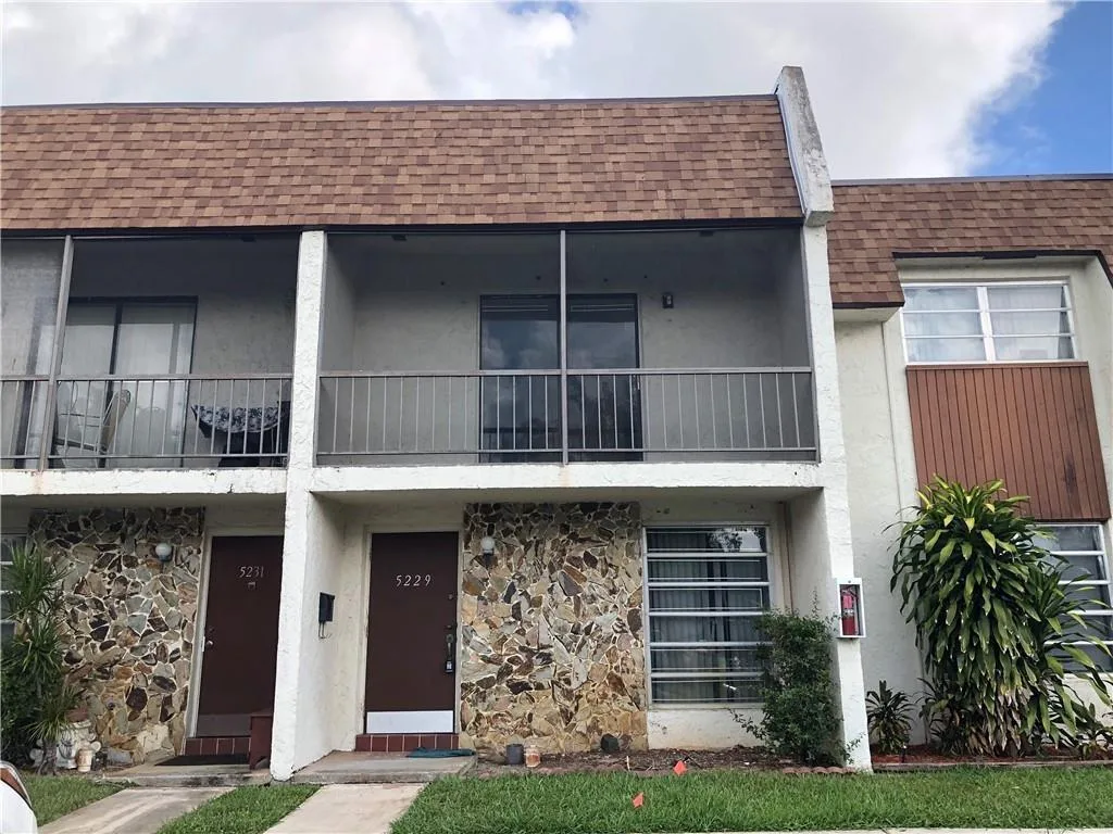 5229 SW 40TH Avenue # 41, Dania Beach, FL 33314