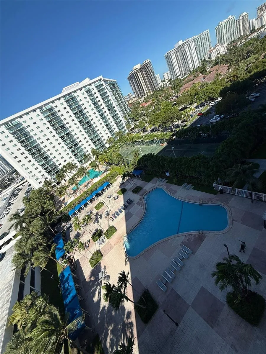 19370 Collins Ave # 904, Sunny Isles Beach, FL 33160 photo 4