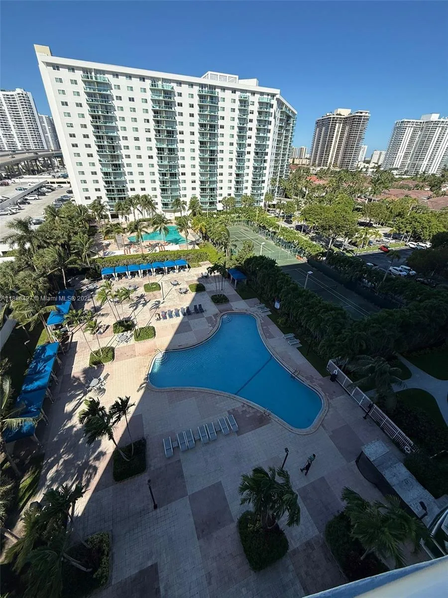 19370 Collins Ave # 904, Sunny Isles Beach, FL 33160 photo 5