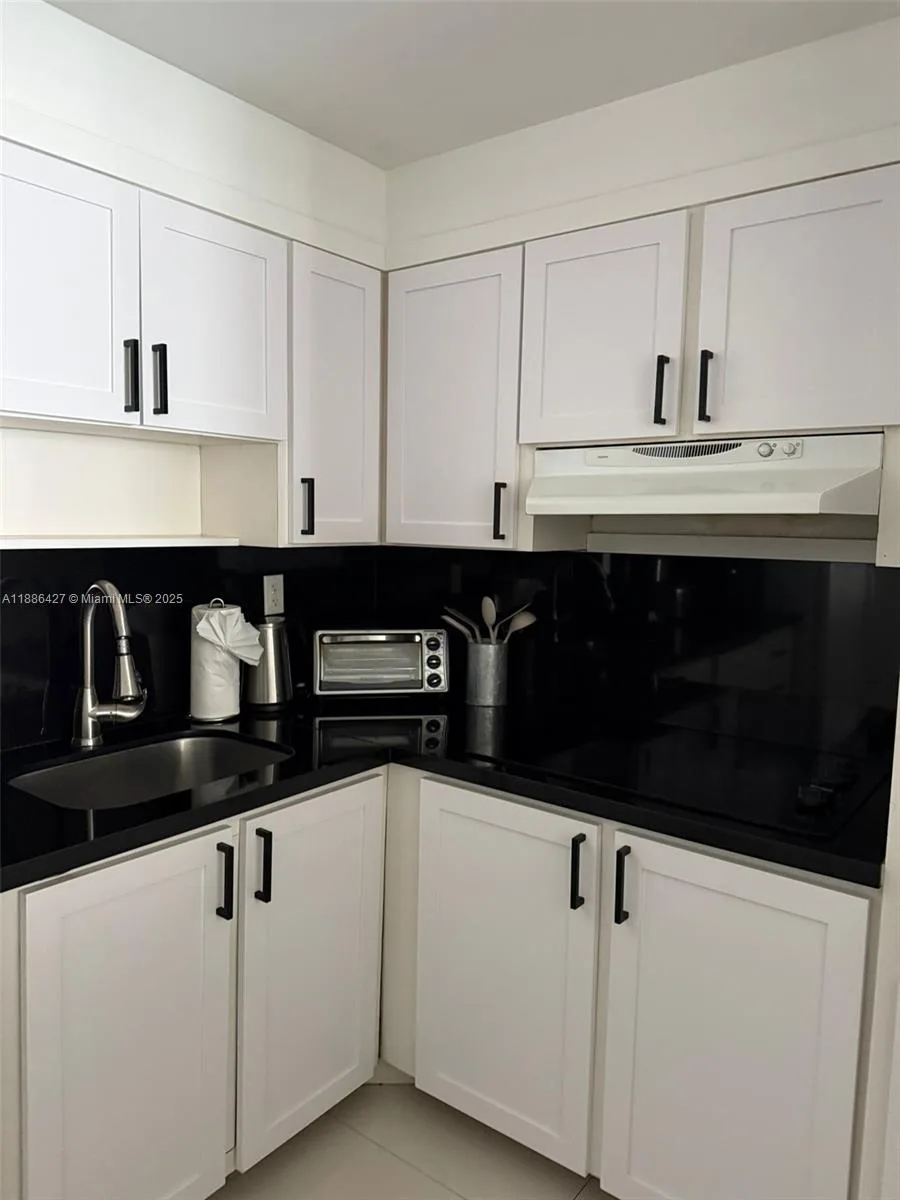 19370 Collins Ave # 904, Sunny Isles Beach, FL 33160 photo 7
