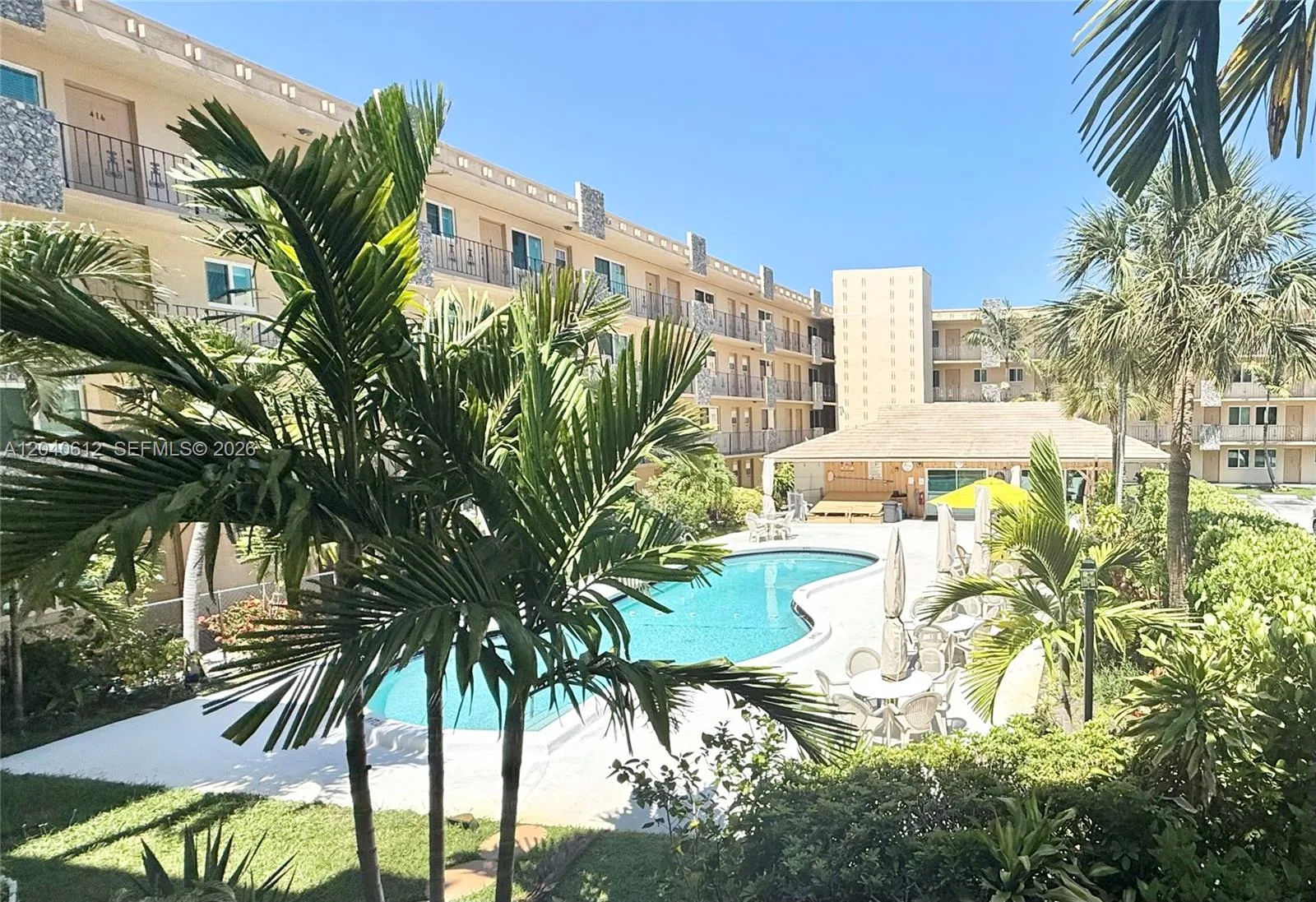 2145 Pierce St # 206, Hollywood, FL 33020