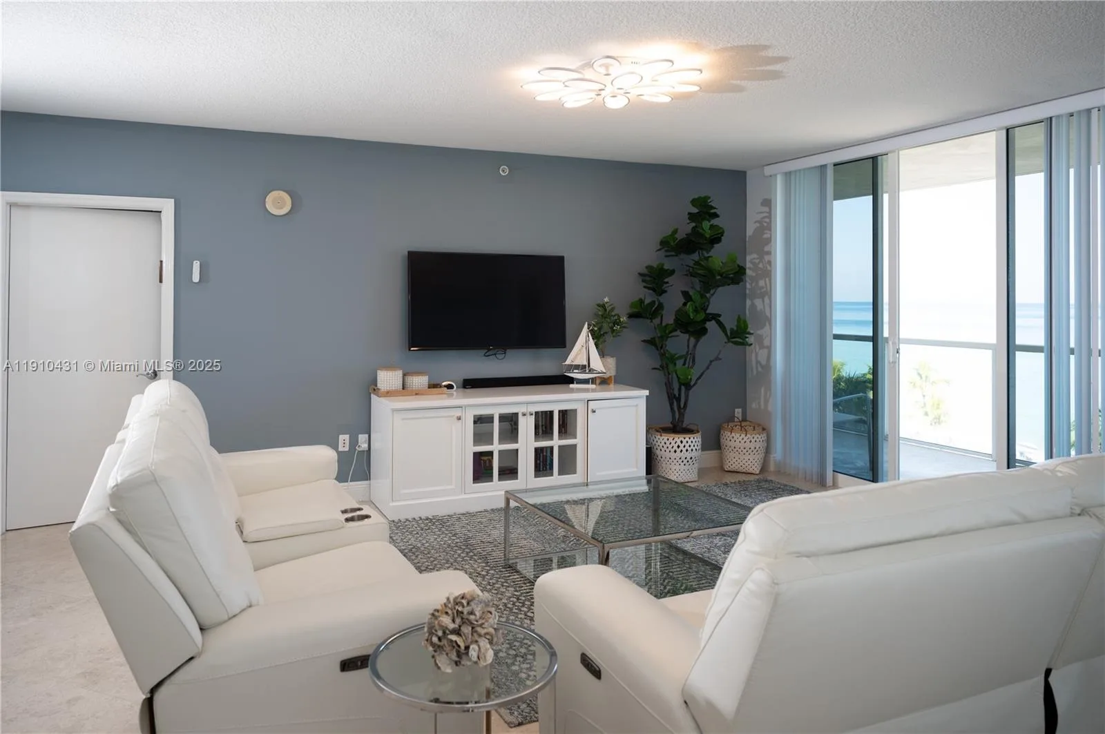 16699 Collins Ave # 601, Sunny Isles Beach, FL 33160 photo 10