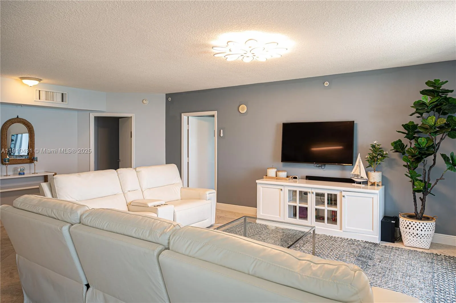 16699 Collins Ave # 601, Sunny Isles Beach, FL 33160 photo 11