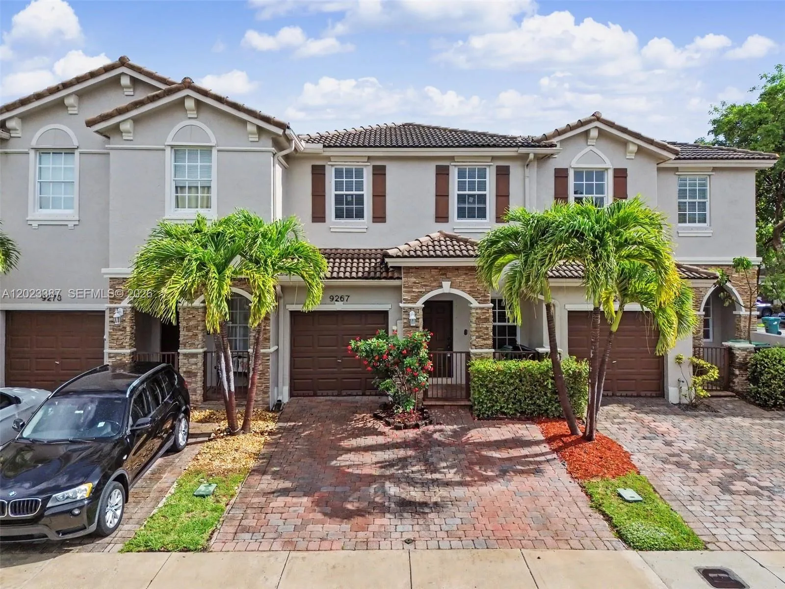 9267 SW 220th Ter, Cutler Bay, FL 33190