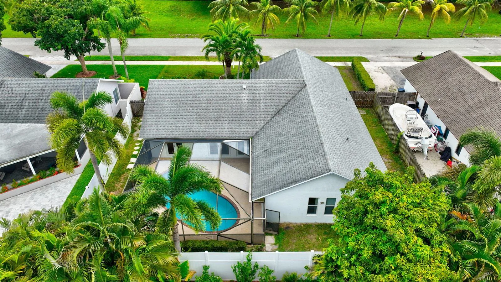 586 NW 45TH Way, Delray Beach, FL 33445 photo 3
