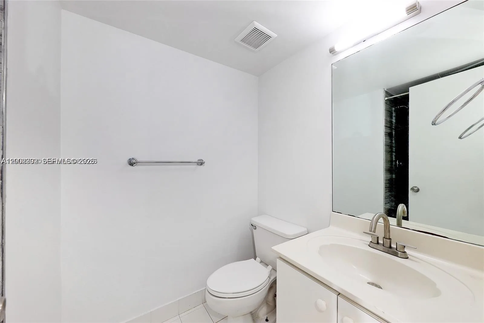 2600 Collins Ave # 405, Miami Beach, FL 33140 photo 12