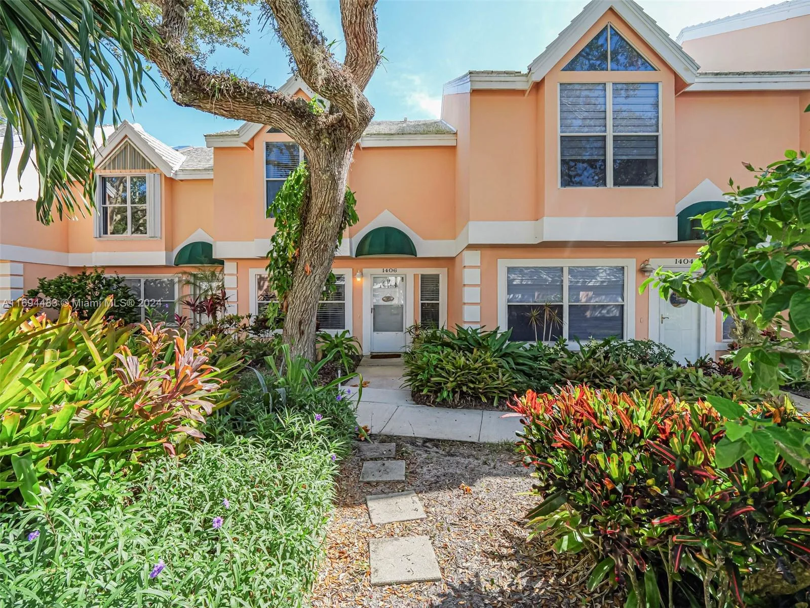 1406 Coral Oak Ln # 903, Vero Beach, FL 32963