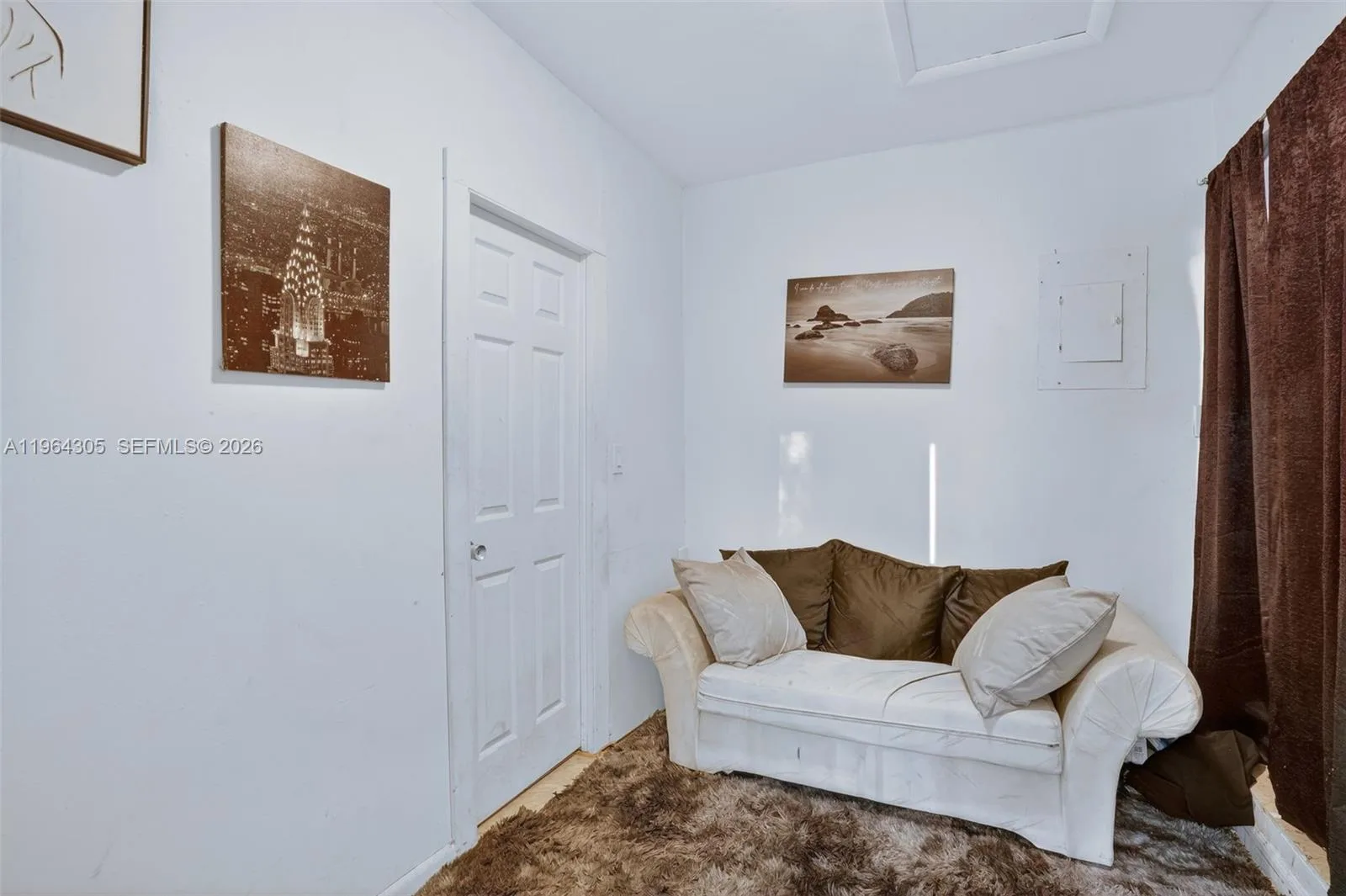 1110 NE 204th Ter, Miami, FL 33179 photo 10
