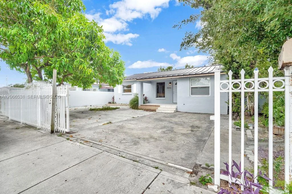 3010 NW 95th Ter # 1, Miami, FL 33147 photo 2