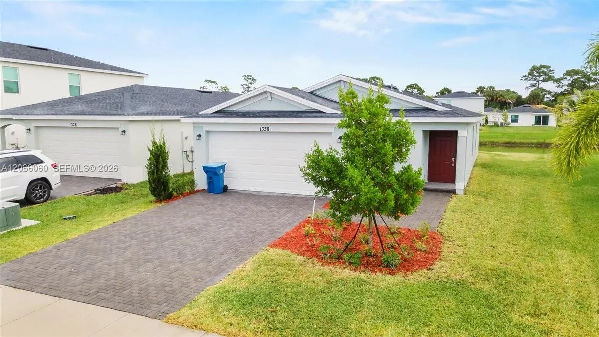 1338 Colebrook Cir S., Palm Bay, FL 32908