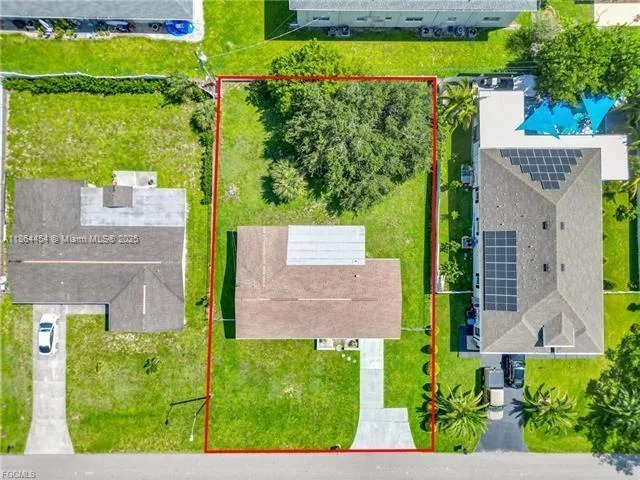 314 SE 47th TER, Cape Coral, FL 33904 photo 3