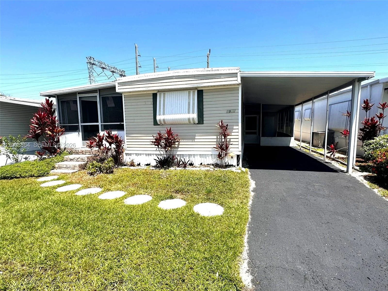 2957 SW 54th St # 0, Dania Beach, FL 33312