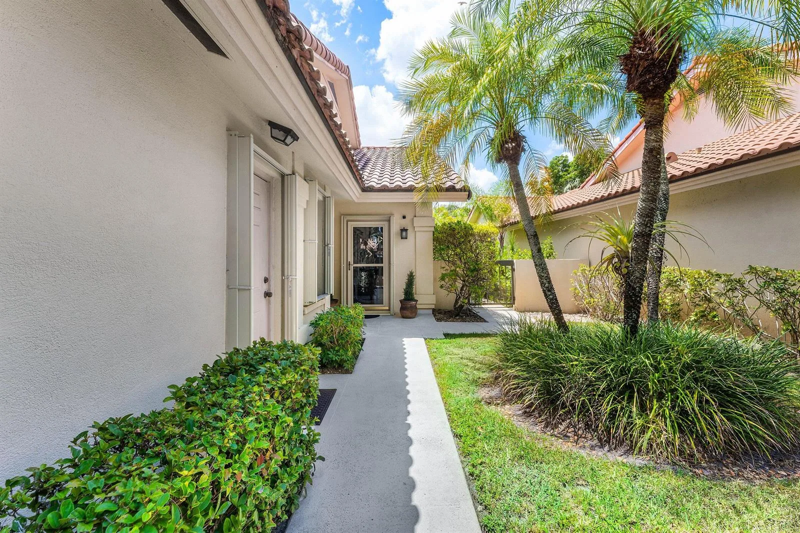 2850 ANTIETAM Lane, West Palm Beach, FL 33409 photo 4
