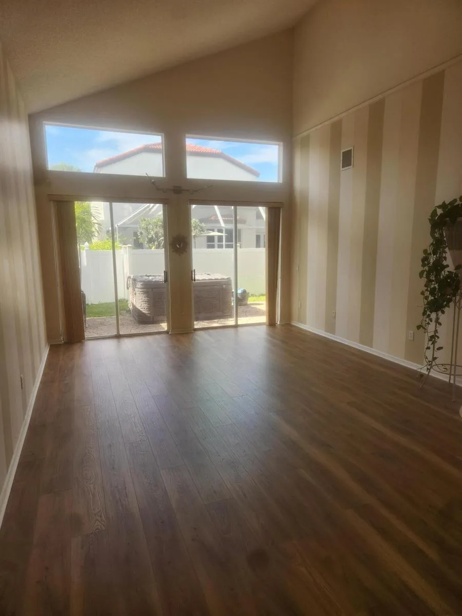 15729 NW Tenth Street NW, Pembroke Pines, FL 33028 photo 9