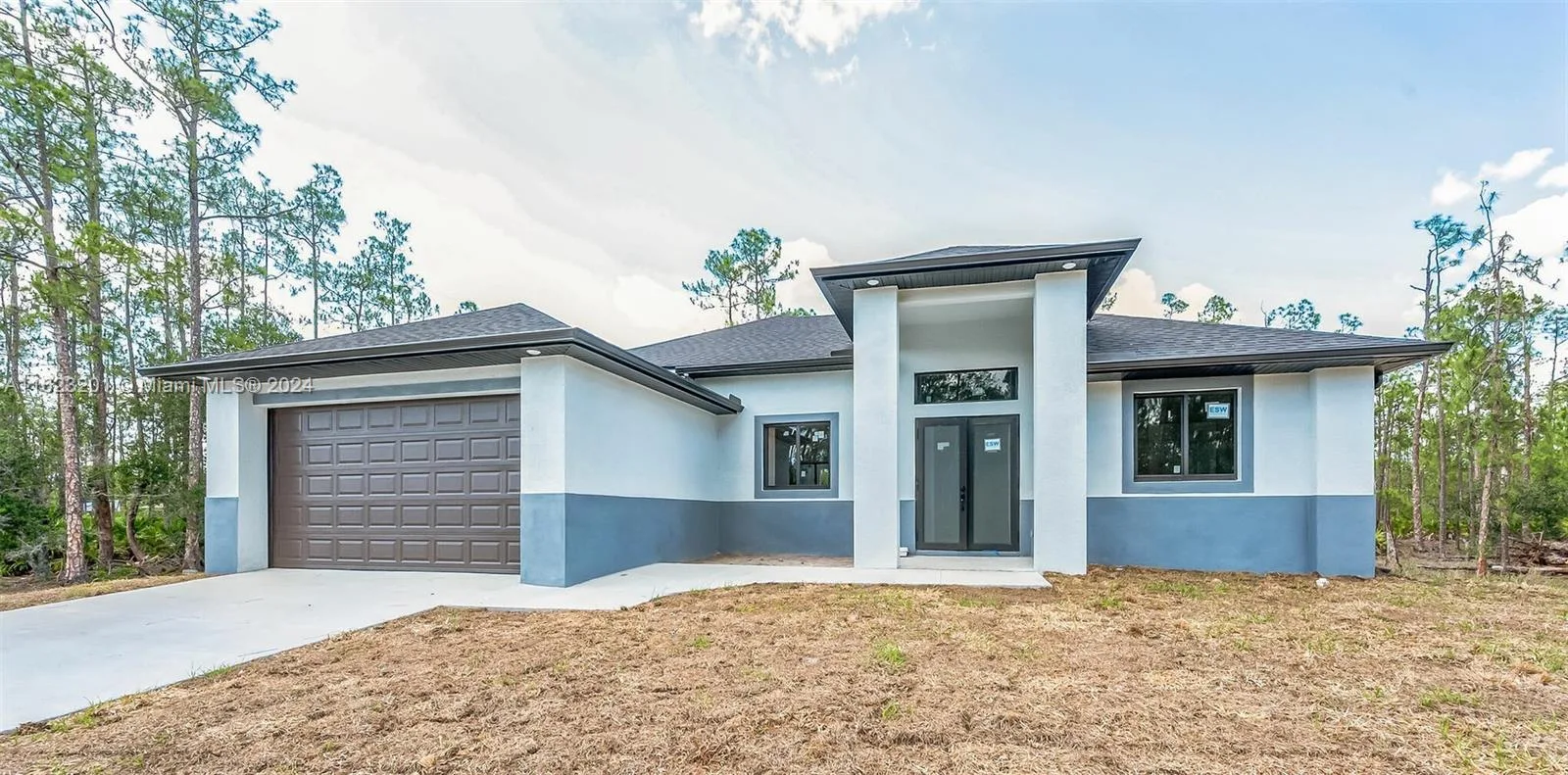 639 Flamingo Ave S, Lehigh Acres, FL 33974 photo 2