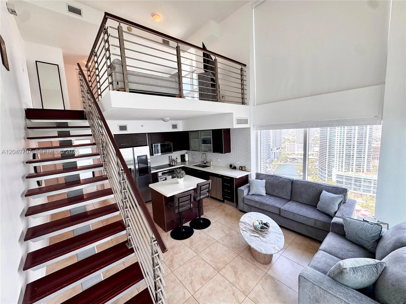41 SE 5th St # 1917, Miami, FL 33131