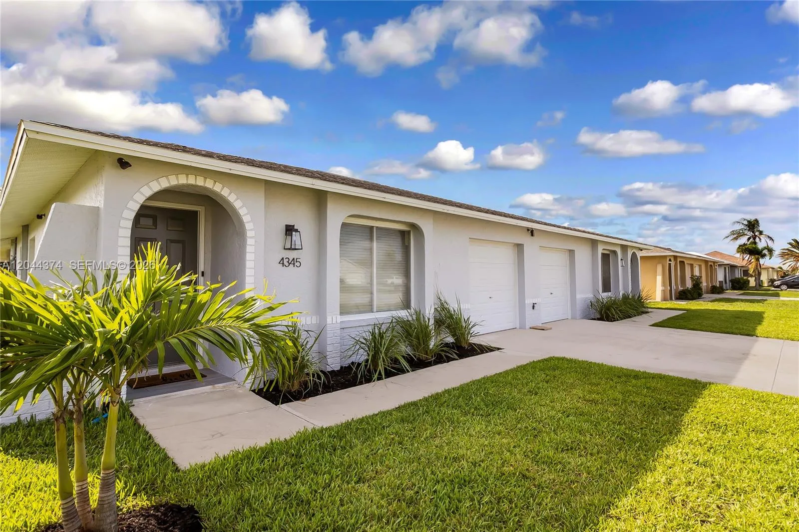 4345/4347 Skyline Blvd, Cape Coral, FL 33914 photo 2