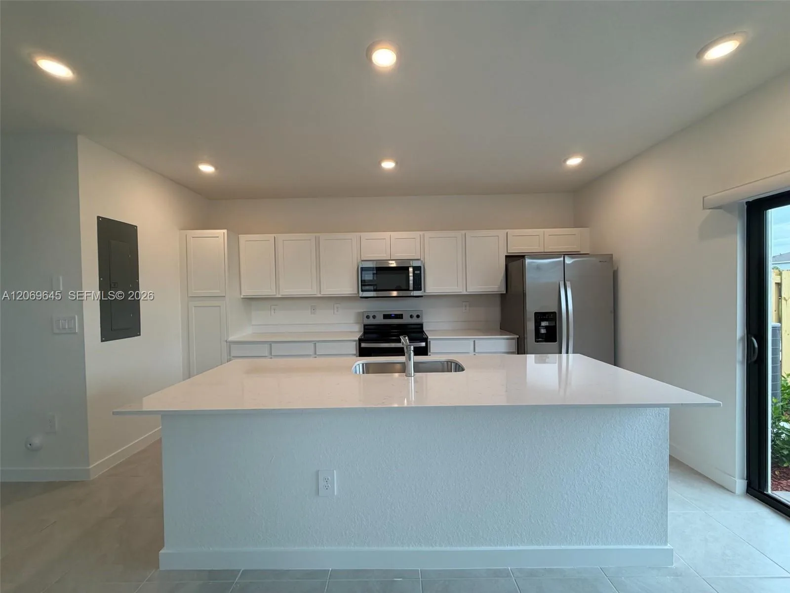 1432 NE 4th Ave # 0, Florida City, FL 33034 photo 5