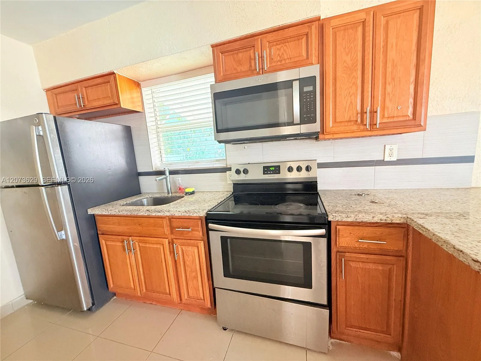 326 NE 6th St # 3, Hallandale Beach, FL 33009 photo 8