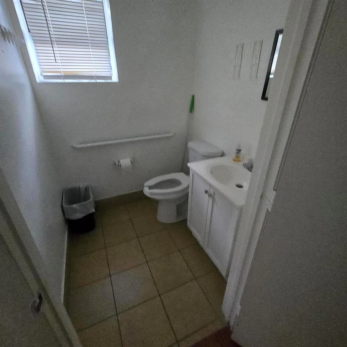 245 NW 27th Avenue, Fort Lauderdale, FL 33311 photo 5