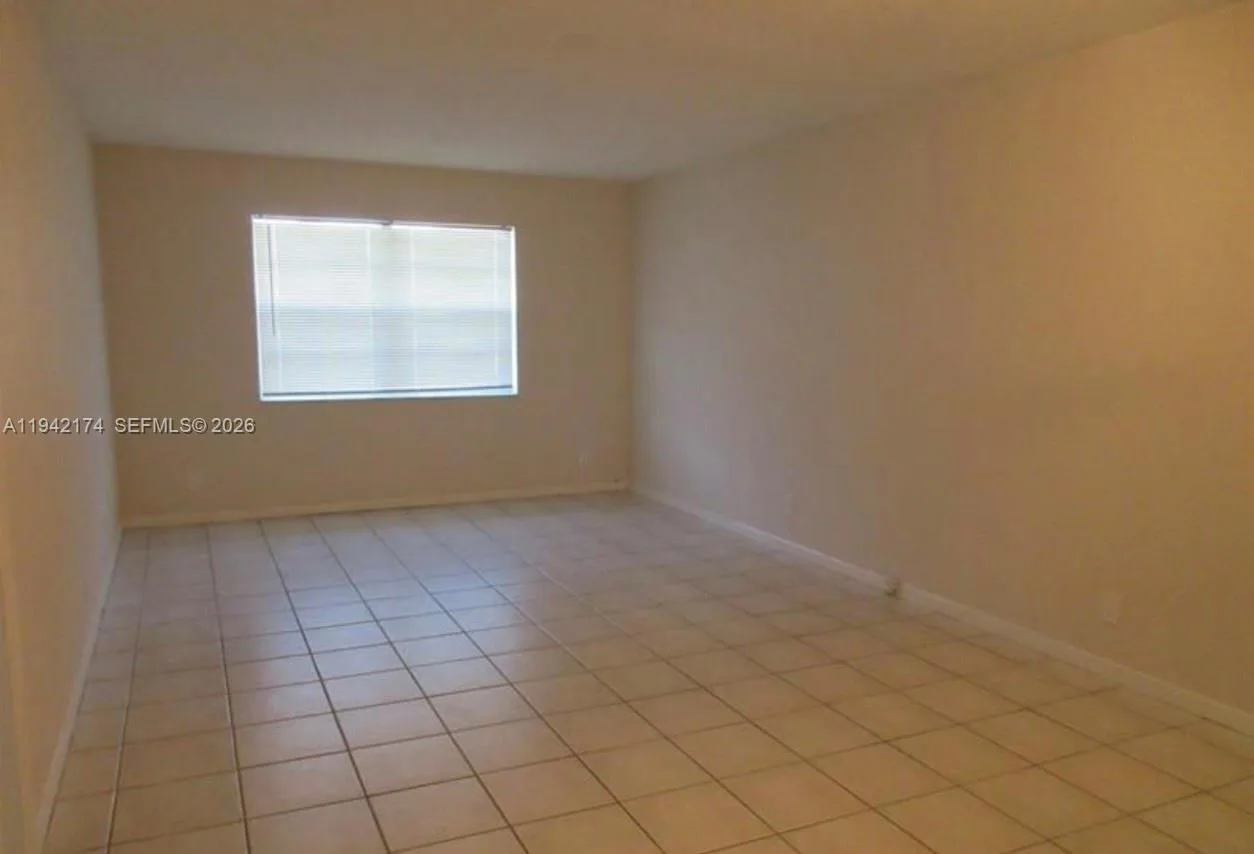 10751 Royal Palm Blvd # 17, Coral Springs, FL 33065 photo 2