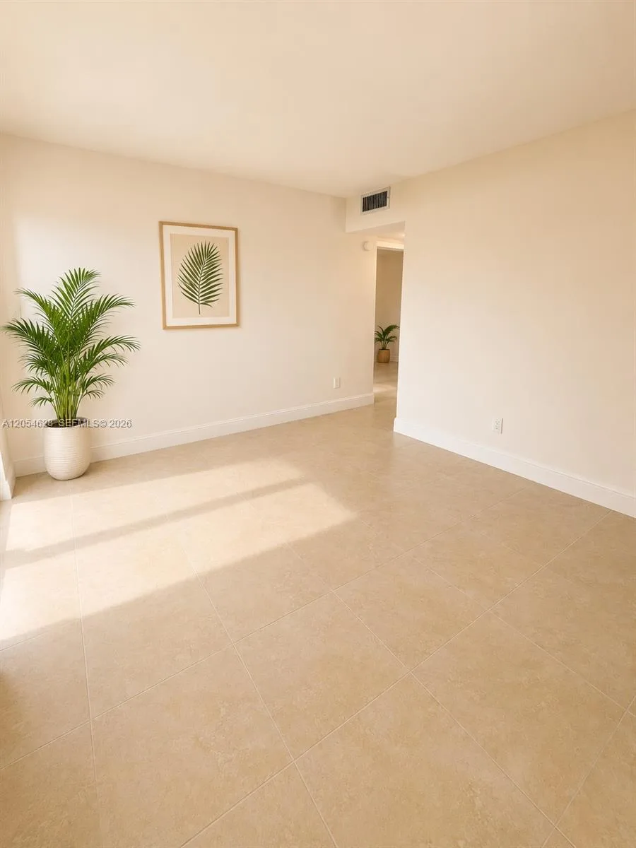 680 Miller Dr # W405, Miami Springs, FL 33166 photo 9