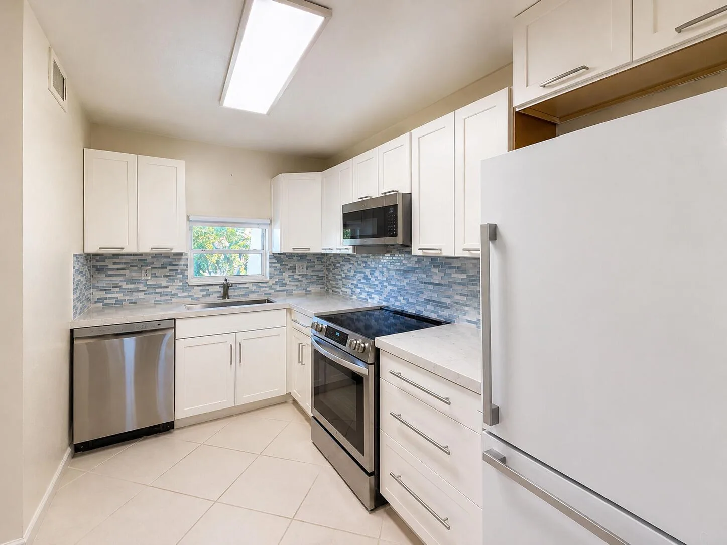 9411 N Hollybrook Lake Drive # 309, Pembroke Pines, FL 33025 photo 2