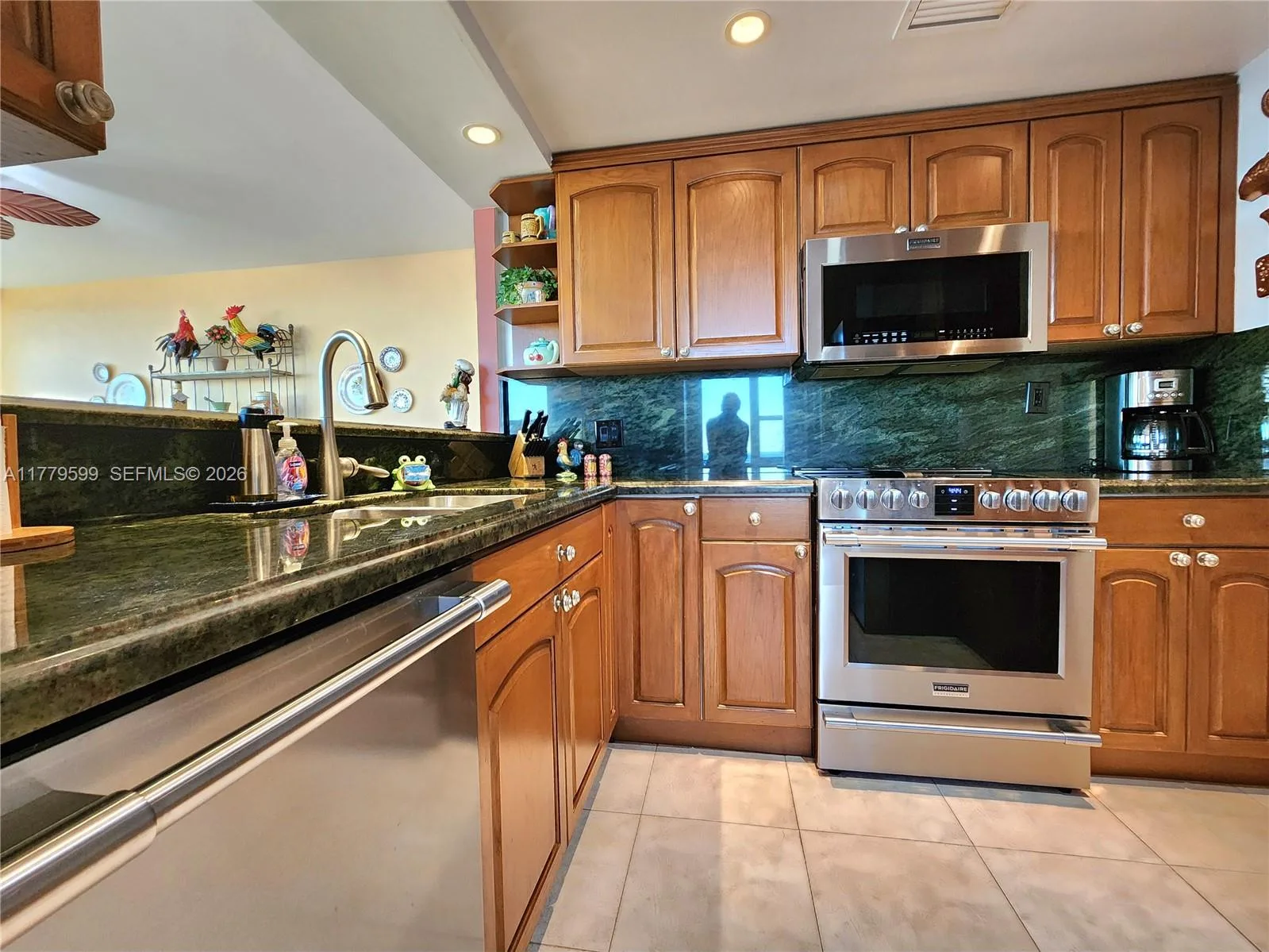3505 S Ocean Dr # 1214, Hollywood, FL 33019 photo 13