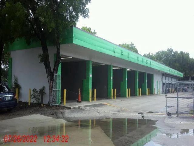 2525 NW 6th Street, Fort Lauderdale, FL 33311 photo 2