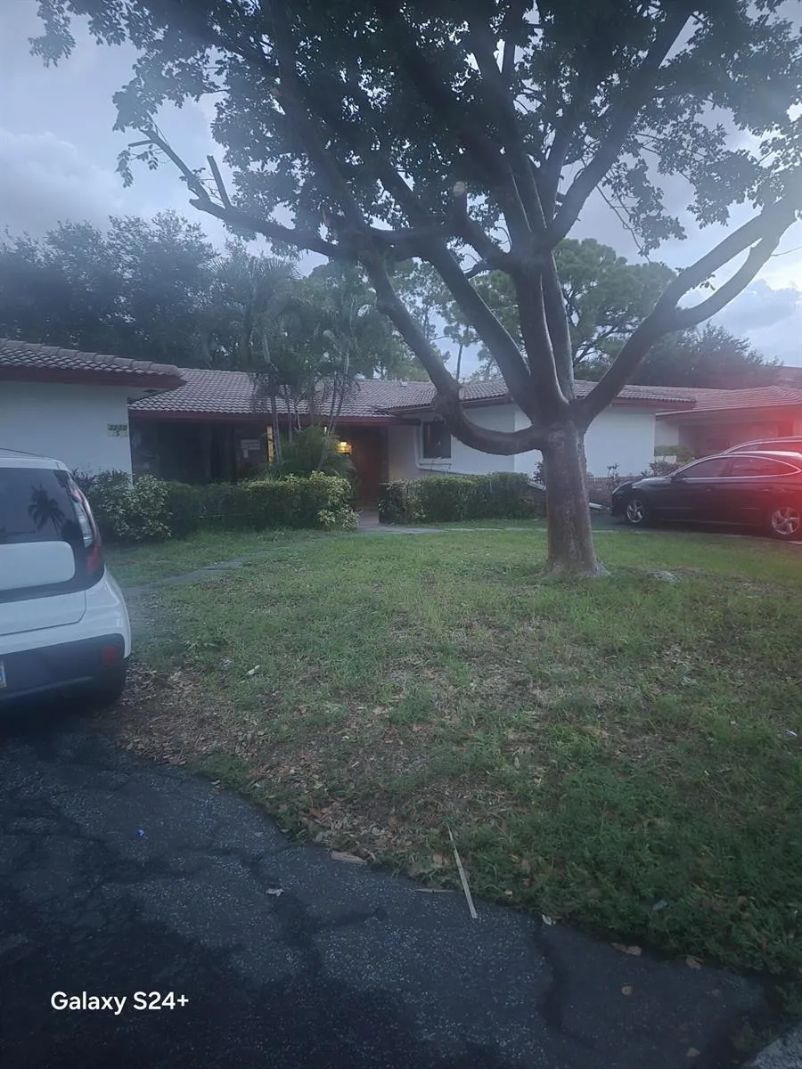 3210 NW 86TH Avenue # 1-2, Coral Springs, FL 33065