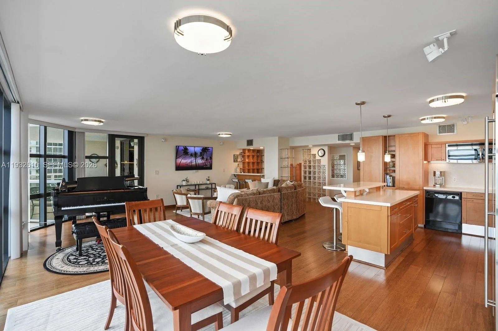 6423 Collins Ave # 1005, Miami Beach, FL 33141 photo 7