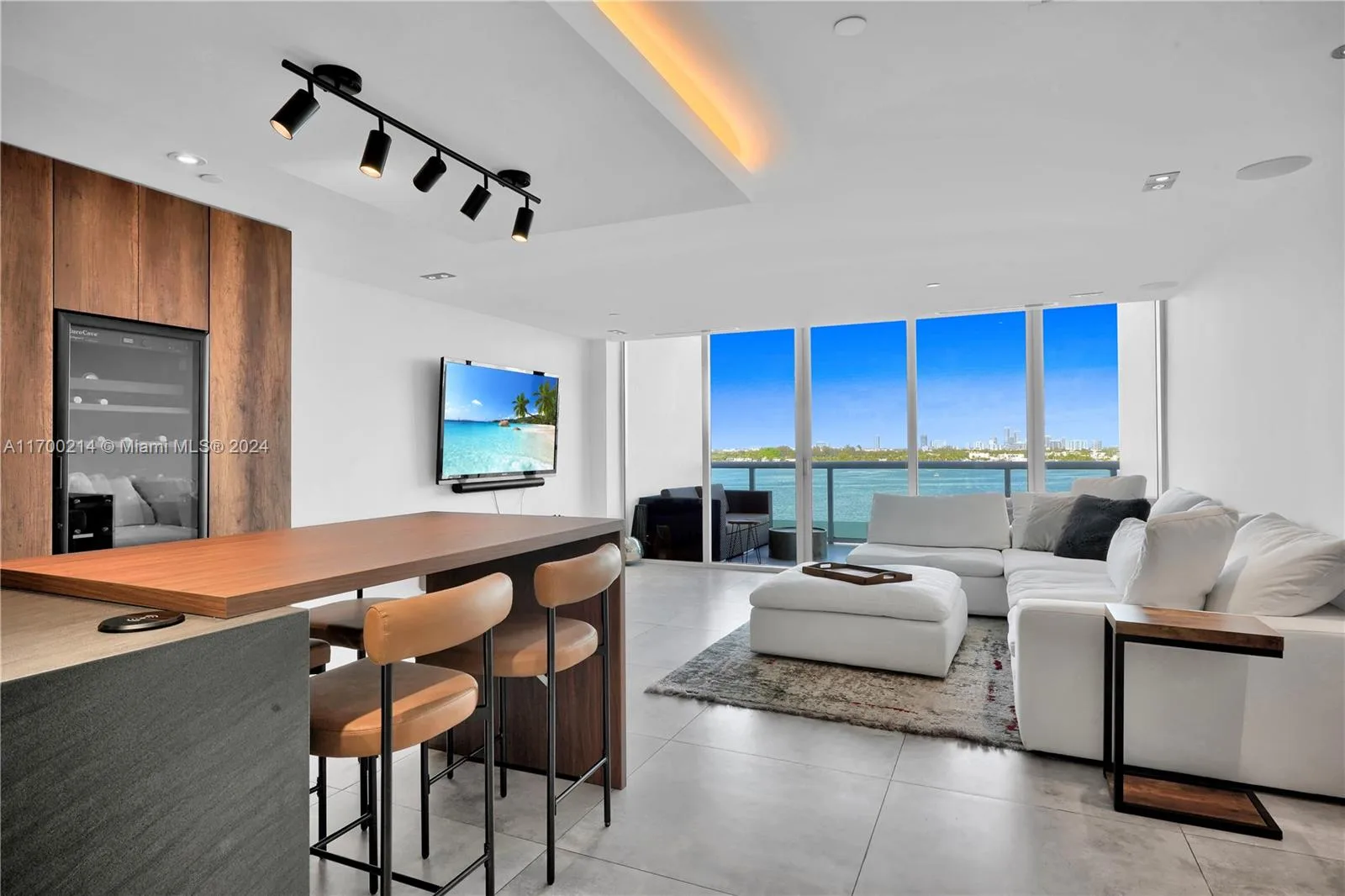 Cielo on the Bay – photo 23