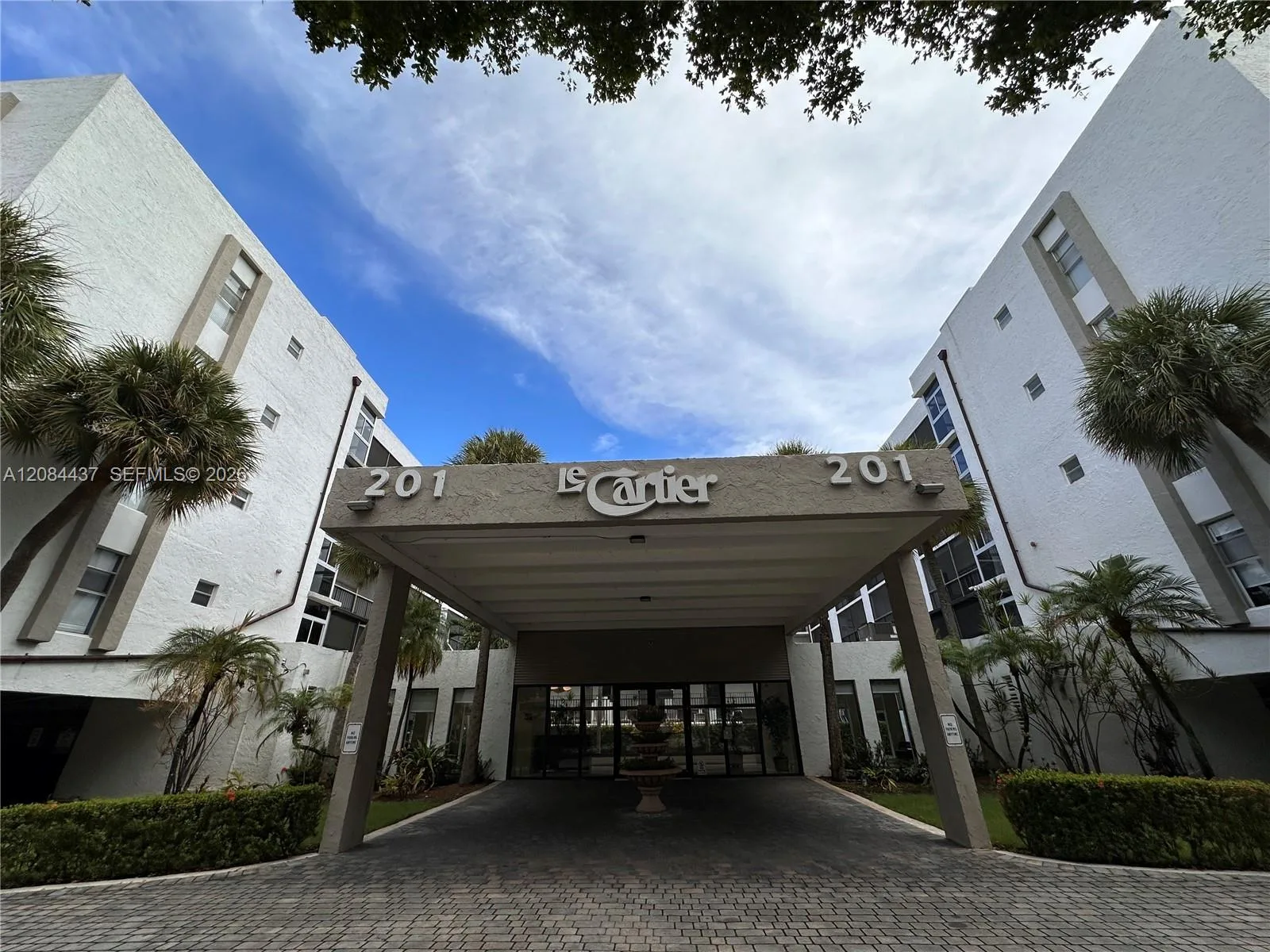 201 178th Dr # 527, Sunny Isles Beach, FL 33160