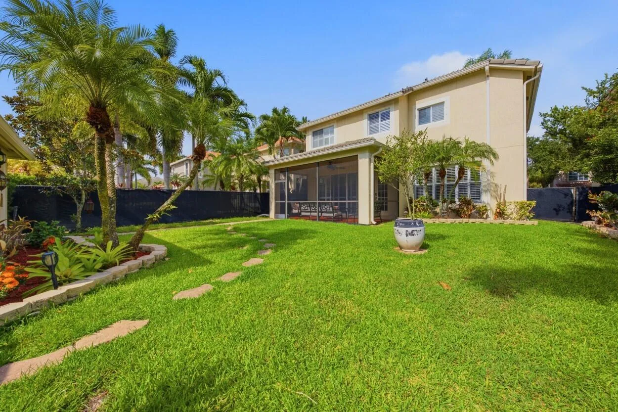 8212 Calterra Drive, Palm Beach Gardens, FL 33418 photo 10