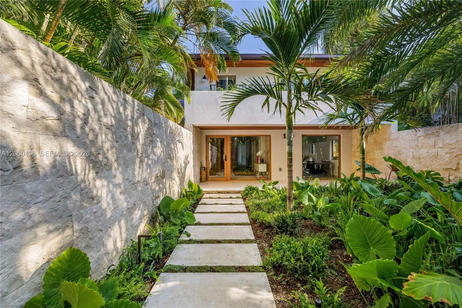 3600 Stewart Ave, Miami, FL 33133