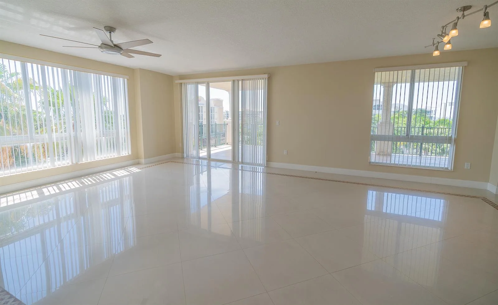 9 NE 20TH Avenue # 501, Deerfield Beach, FL 33441 photo 7