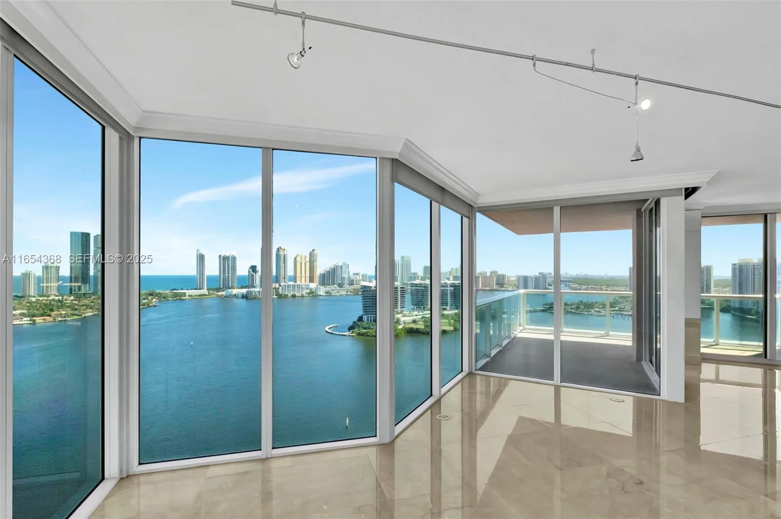 3370 Hidden Bay Dr # 2708, Aventura, FL 33180