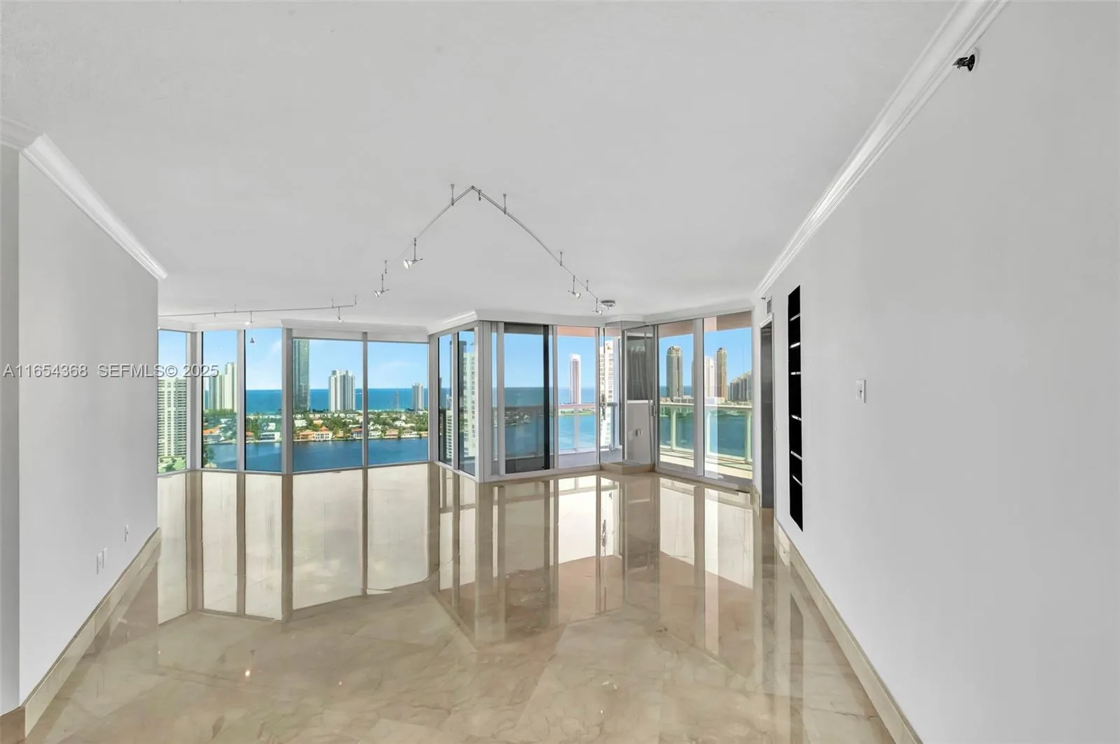 3370 Hidden Bay Dr # 2708, Aventura, FL 33180 photo 9