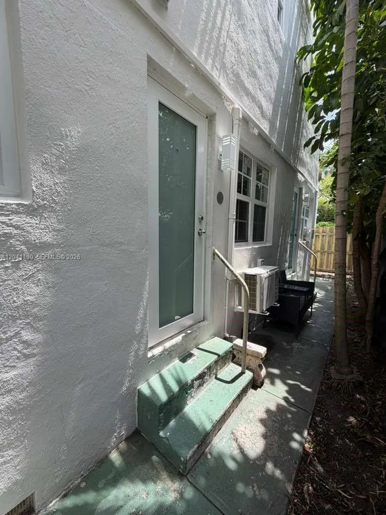 1455 Michigan Ave # 6, Miami Beach, FL 33139