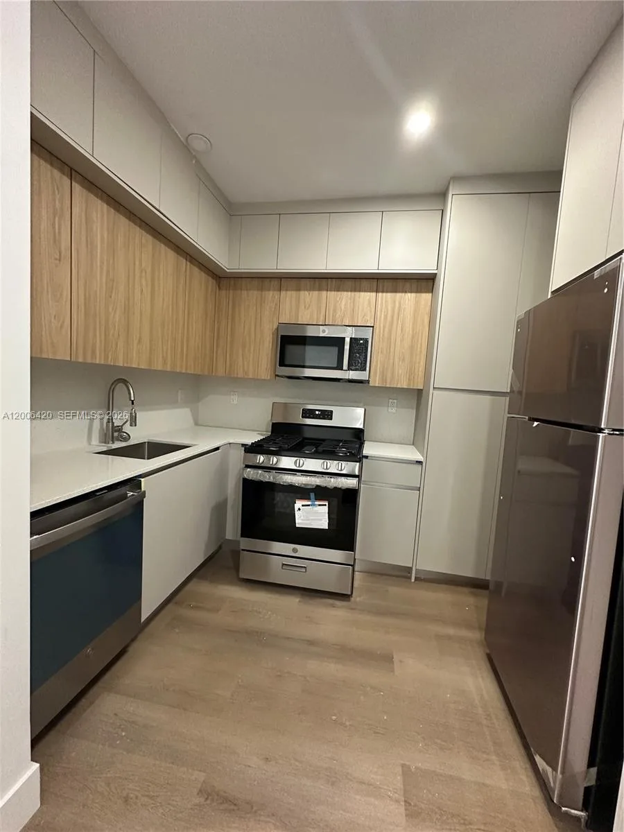 1619 Jefferson Ave # 206, Miami Beach, FL 33139 photo 4