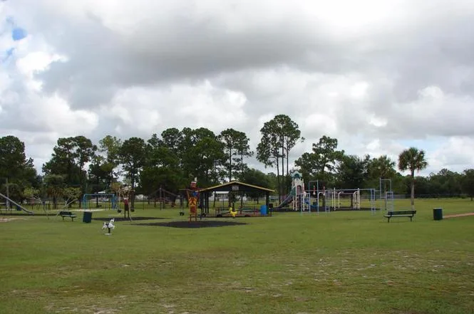 560 S Palm Street, Clewiston, FL 33440 photo 7